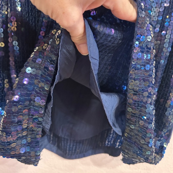 VELVET By Graham & Spencer Behati Sequin Tank Top Baltic S - Picture 8 of 8